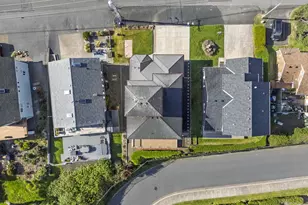 1587 NW 39th St, Lincoln City, OR 97367 - Photo 46