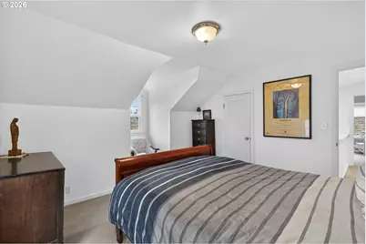 728 NE Royal Ct, Portland, OR 97232 - Photo 20