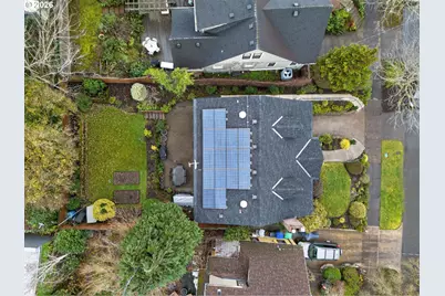 728 NE Royal Ct, Portland, OR 97232 - Photo 44