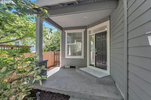 1018 34th Pl, Forest Grove, OR 97116 - Photo 4