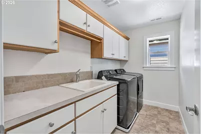 1018 34th Pl, Forest Grove, OR 97116 - Photo 30