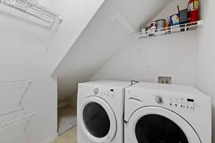 215 NW 150th Way NW, Vancouver, WA 98685 - Photo 16