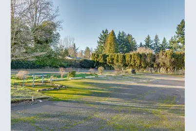 12105 NE Prescott St, Portland, OR 97220 - Photo 40