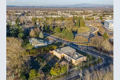 12105 NE Prescott St, Portland, OR 97220 - Photo 18