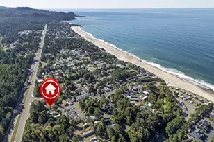 4875 N Hwy 101, Depoe Bay, OR 97341 - Photo 2