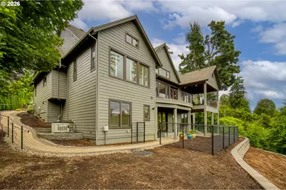 958 S Vacuna St, Portland, OR 97219 - Photo 36