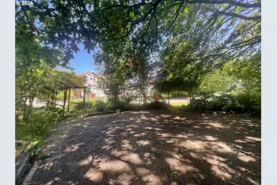 94667 N Bank Pistol River Rd, Pistol River, OR 97444 - Photo 12