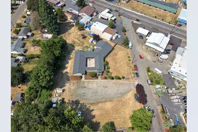1480 NE Laurel Ave, Woodburn, OR 97071 - Photo 38