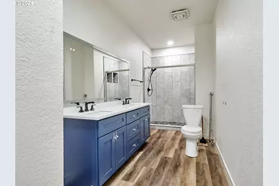 1480 NE Laurel Ave, Woodburn, OR 97071 - Photo 26