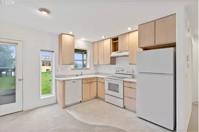 1945 NE 7th Dr, Lincoln City, OR 97367 - Photo 8