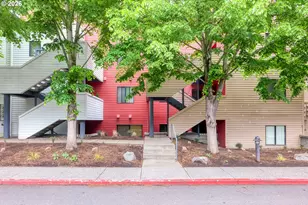 810 NW Naito Pkwy, Portland, OR 97209 - Photo 2