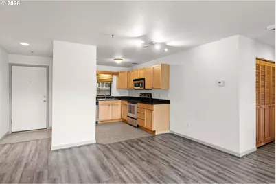 810 NW Naito Pkwy #F11, Portland, OR 97209 - Photo 14