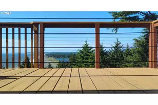 220 Flake St, Port Orford, OR 97465 - Photo 42