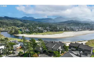 353 N Breaker Point Dr, Cannon Beach, OR 97110 - Photo 1