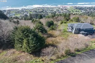 Horizon Hill, Yachats, OR 97498 - Photo 1
