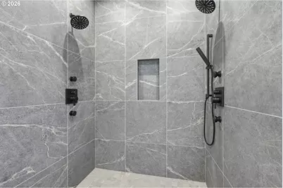 51975 E Terra Fern Dr, Sandy, OR 97055 - Photo 24