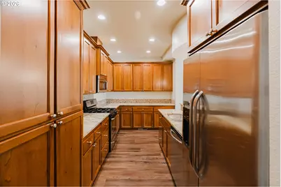 384 Market St, Salem, OR 97301 - Photo 10