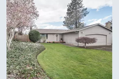 685 NE Paloma Ave, Gresham, OR 97030 - Photo 1