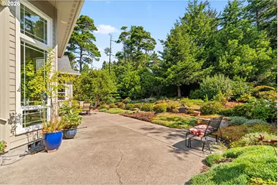 88130 Windleaf Way, Florence, OR 97439 - Photo 4