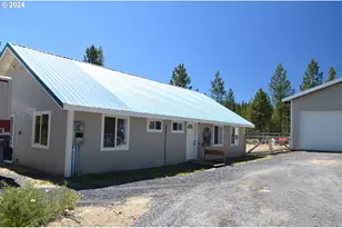 132860 Hwy 97, Crescent, OR 97733 - Photo 14