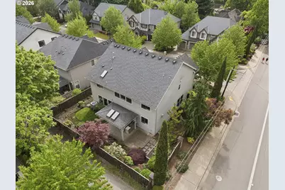 19302 Riverwood Ln, Lake Oswego, OR 97035 - Photo 42
