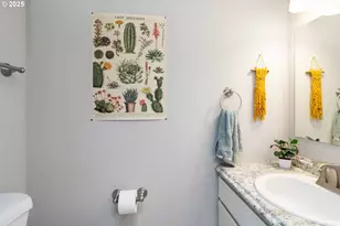 105 James St, Longview, WA 98632 - Photo 12