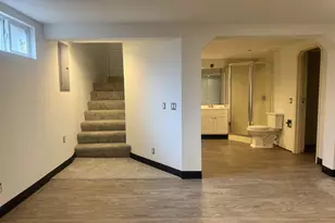 1611 NE 102nd Ave, Portland, OR 97220 - Photo 16