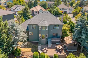 6135 Cheyenne Terrace, West Linn, OR 97068 - Photo 2