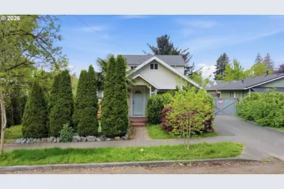 2803 SE 87th Ave, Portland, OR 97266 - Photo 2