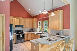 18055 Elk Meadows Ln, Tillamook, OR 97141 - Photo 12