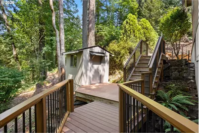 2885 SW 89th Ave, Portland, OR 97225 - Photo 38