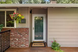 2885 SW 89th Ave, Portland, OR 97225 - Photo 4