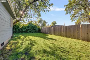 635 SE Walnut St, Hillsboro, OR 97123 - Photo 42