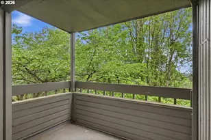 44 Eagle Crest Dr, Lake Oswego, OR 97035 - Photo 22