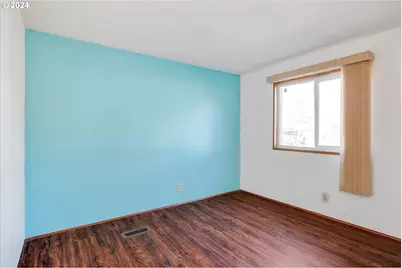 570 N 10th Ave #10, Cornelius, OR 97113 - Photo 24