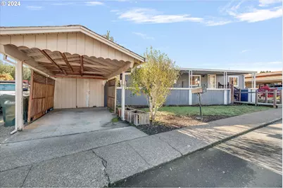 570 N 10th Ave #10, Cornelius, OR 97113 - Photo 4