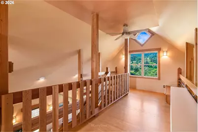 355 University Ave, Manzanita, OR 97130 - Photo 32