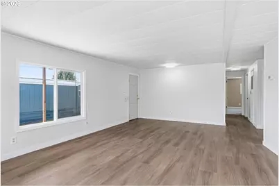 507 Colorado St #4, Kelso, WA 98626 - Photo 6