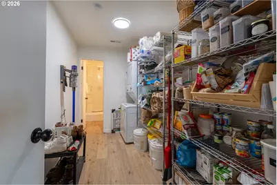 612 NE High St, Goldendale, WA 98620 - Photo 12