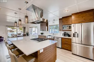 415 N Bridgeton, Portland, OR 97217 - Photo 6