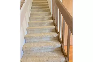 870 N Laurelhurst Dr, Eugene, OR 97402 - Photo 18