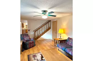 870 N Laurelhurst Dr, Eugene, OR 97402 - Photo 12