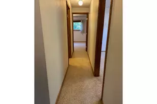 870 N Laurelhurst Dr, Eugene, OR 97402 - Photo 24