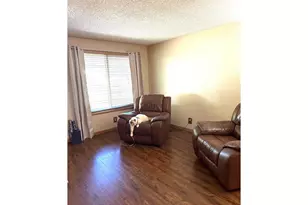 870 N Laurelhurst Dr, Eugene, OR 97402 - Photo 22