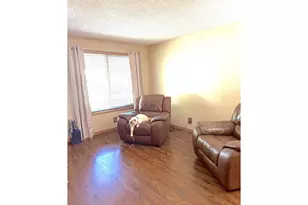 870 N Laurelhurst Dr, Eugene, OR 97402 - Photo 22