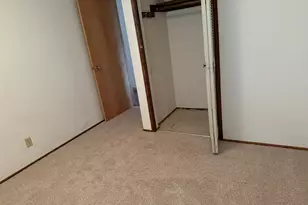 870 N Laurelhurst Dr, Eugene, OR 97402 - Photo 20