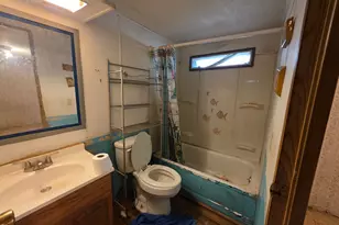 440 Division Ave, Drain, OR 97435 - Photo 10