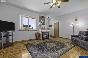 5465 Sams Pl, Turner, OR 97392 - Photo 8