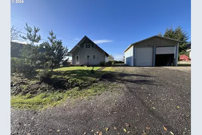 153 S Wells Dr, Lincoln City, OR 97367 - Photo 1