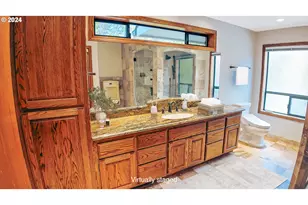 1081 Umpqua College Rd, Roseburg, OR 97470 - Photo 34